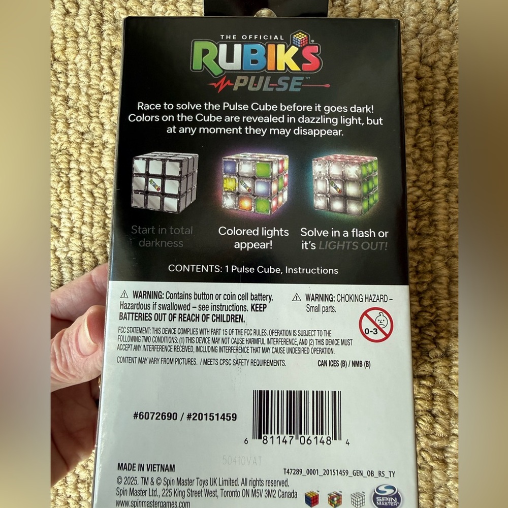Rubik's Pulse Puzzle Cube - Picture 7 of 10